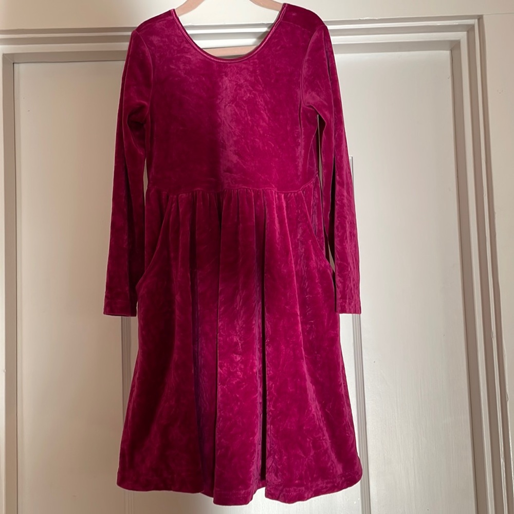Girls Hanna Andersson velvet dress. Size 120 cm, US 6-7
